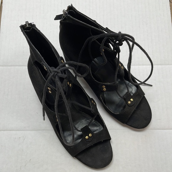 ZARA Lace-Up Block Heel Sandals - Picture 8 of 8